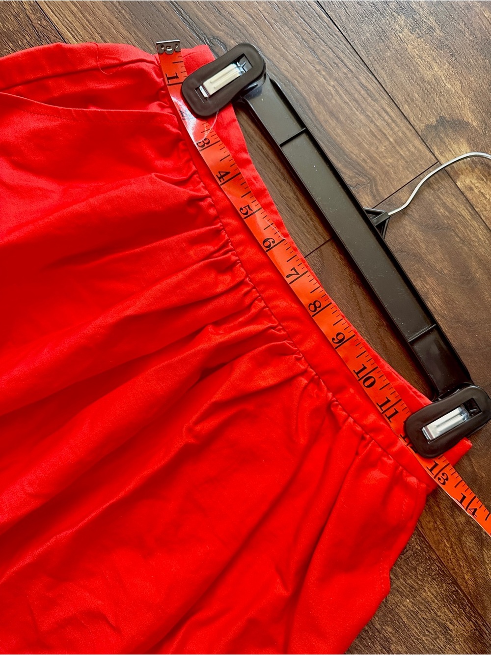 Size 2 Hello kitty x ModCloth Red Circle skirt candy hearts Valentines - Picture 3 of 6